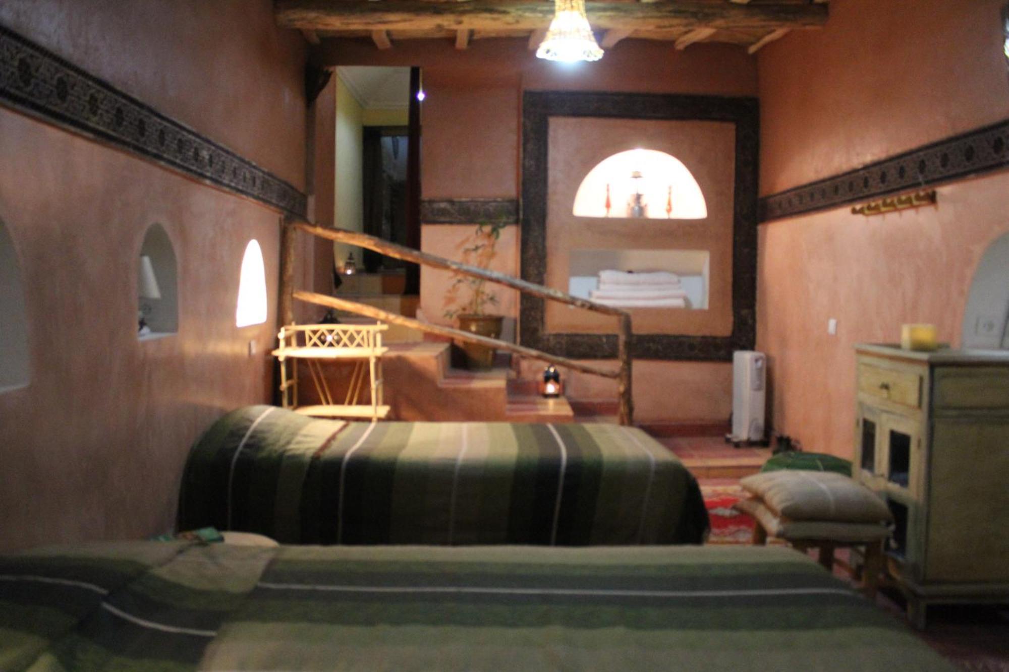 Готель Kasbah Ben Ali Kelaat-M'Gouna Екстер'єр фото
