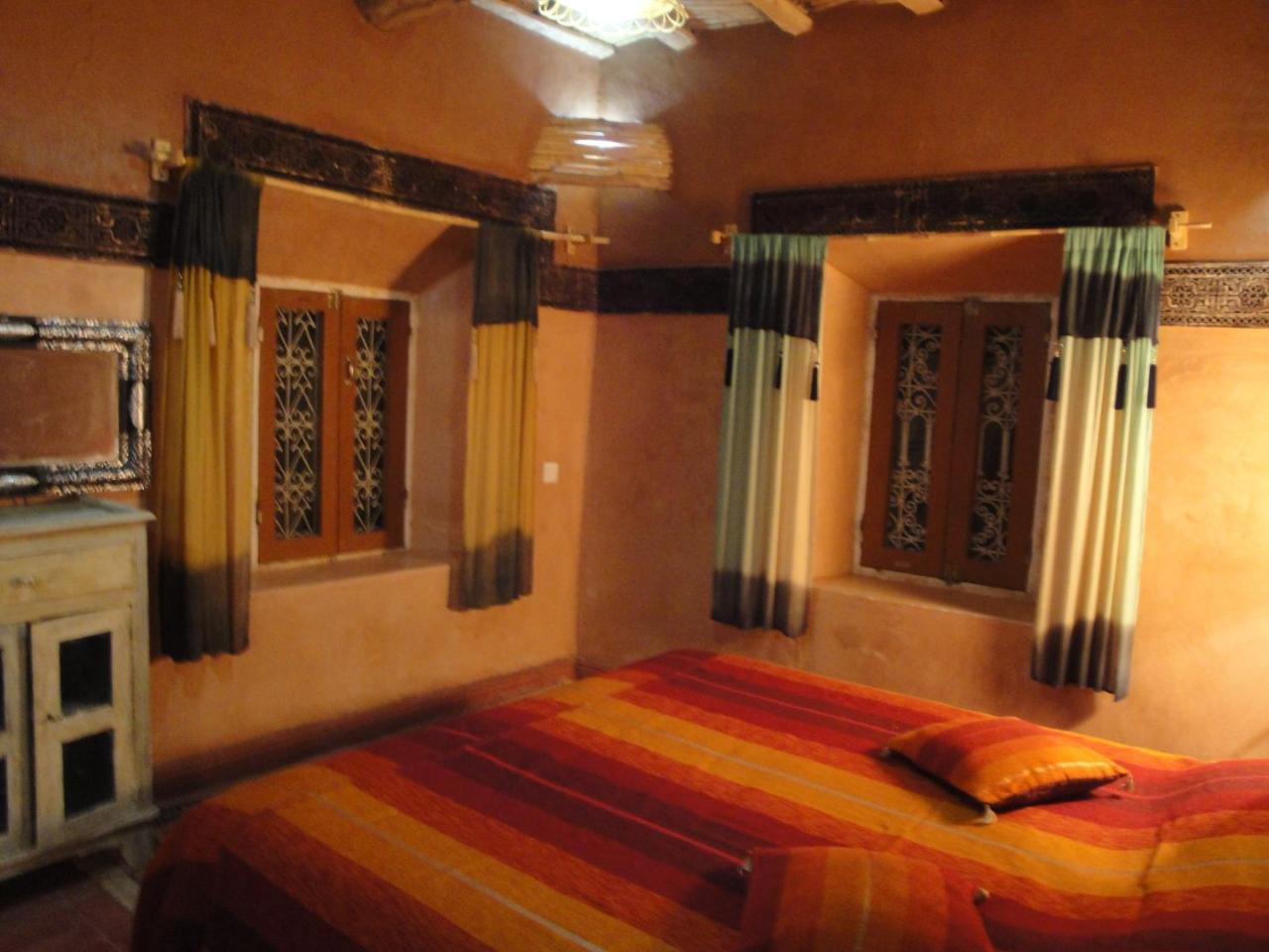 Готель Kasbah Ben Ali Kelaat-M'Gouna Екстер'єр фото