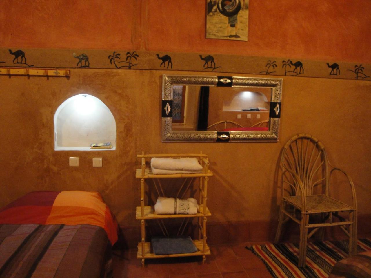 Готель Kasbah Ben Ali Kelaat-M'Gouna Екстер'єр фото